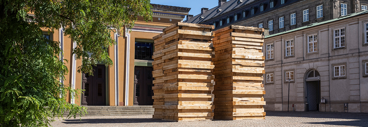 Kunstprojekt - Træ til Oak Stacks på Thorvaldsens Museum, København 